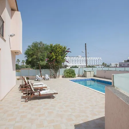 Villa 5 Star For Rent In Cyprus, 1229